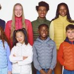 Оживленные оттенки тепла: новая коллекция ультратонких жилетов от United Colors of Benetton.