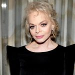 Лариса Долина получила обратно жилье после обмана.