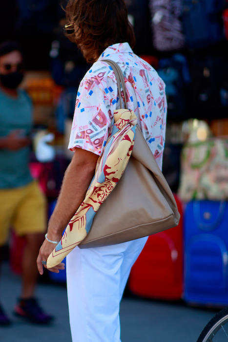 Пэчворк и жилеты на показах Pitti Uomo 100