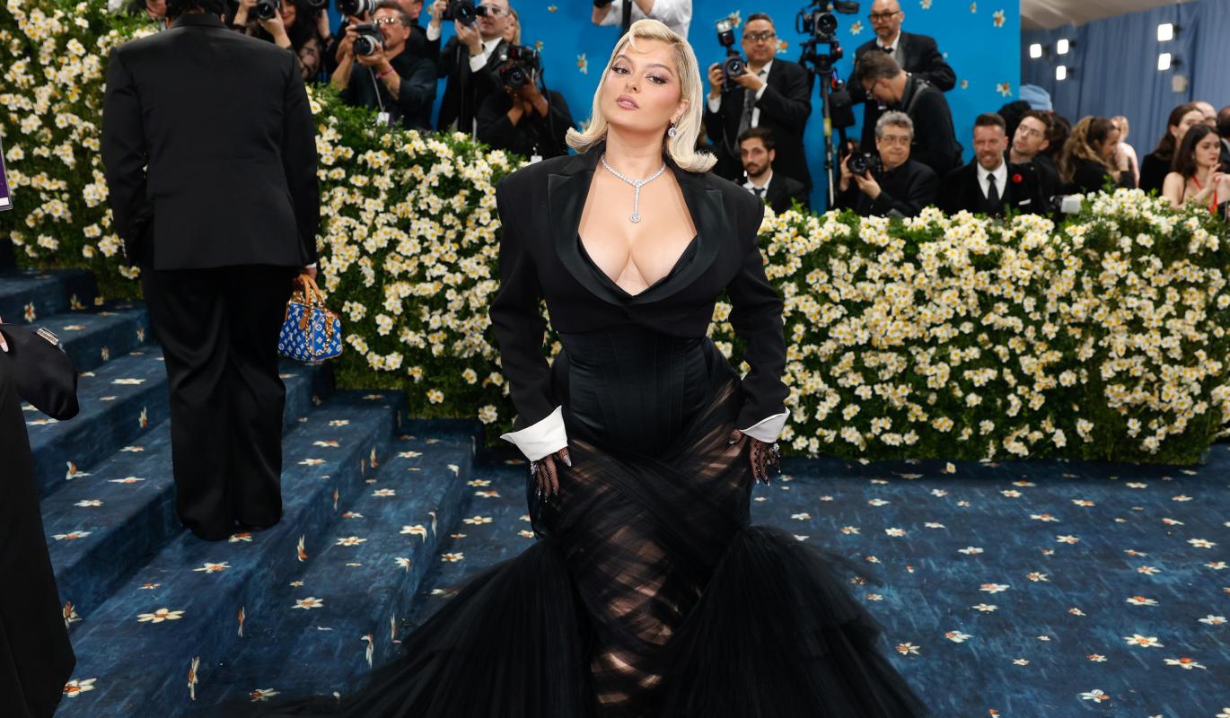 Биби Рекса комментирует критику после Met Gala.