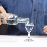 Нарколог Клименко о связи алкоголя и рака