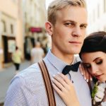 Самые запоминающиеся свадьбы звезд 2020 года: наряды и истории любви