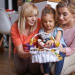 Опытная няня поделилась распространенными родительскими ошибками, накопленными за работу в сотнях семей