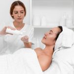 Как выбрать чистку лица: ультразвук или вакуум? Мнение специалиста