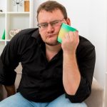 Евгений Комаровский объяснил, когда стоит давать жаропонижающие.