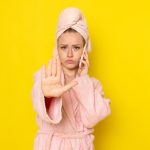 Распространенные ошибки в уходе за кожей лица