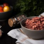Бефстроганов по графскому рецепту: готовим с 500 граммами мяса и стаканом сметаны