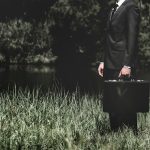 Оззи Осборна похоронили на семейной территории возле озера