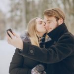 «Отношения с мужчиной старше меня: мой опыт и почему я не советую повторять мой путь»