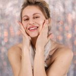 5 способов выглядеть моложе: как бороться с признаками старения