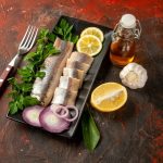 Как приготовить мойву дома: пошаговый рецепт