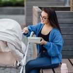 Когда заканчивать катать ребенка в коляске?