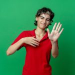 О чем могут сигнализировать отечные руки: признаки и допустимые размеры