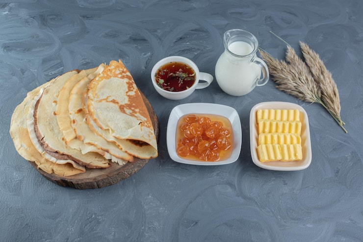 Экономичные хлебные лепешки: рецепт с мукой, молоком и луком