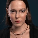Звезды, демонстрирующие пирсинг сосков: кто вошел в этот список?