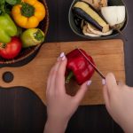 Как быстро и вкусно запечь перец в микроволновке