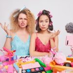 Необычные и рискованные советы по красоте от блогеров: что стоит знать
