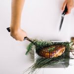 Как приготовить рульку: секреты вкусного блюда дома