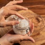Как сделать домашнюю косметику для лица своими руками?