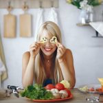 Какие продукты питания поддерживают здоровье глаз?