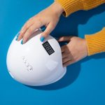 Как продлить стойкость гель-лака: что происходит, если его носить слишком долго