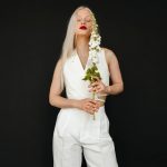 Белый жакет в стиле Proenza Schouler: главный тренд сезона весна-лето 2024