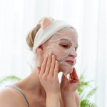 Как сделать маску для лица в домашних условиях: 10 рецептов