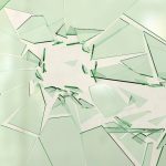 Как создавалось триплекс: история безопасности стекла и автомобильные аварии