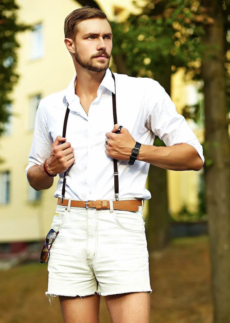 Как привлечь внимание мужчины: 7 действенных способов