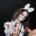 Хэллоуин-образы Кайли Дженнер, Пэрис Хилтон и Барби: эволюция от 2000 года до наших дней