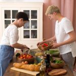 Как сократить пищевые отходы: советы по покупке и приготовлению продуктов