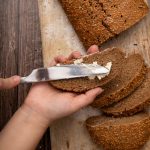 Как испечь ржаной хлеб дома: простой рецепт