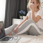 Как избавиться от усталости и отечности ног: 7 действенных советов