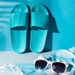 На Lamoda теперь можно купить обувь Birkenstock, одежду Sporty&Rich и Alo Yoga