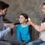 Строгие родители: когда воспитание переходит черту