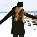 Носите летнее платье и зимой: советы по утеплению