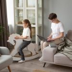 Как научить сына помогать по хозяйству