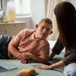 Как долго можно оставлять ребенка без присмотра?