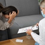 Остин Батлер столкнулся с проблемами со здоровьем: актер страдает от слепоты и мигреней