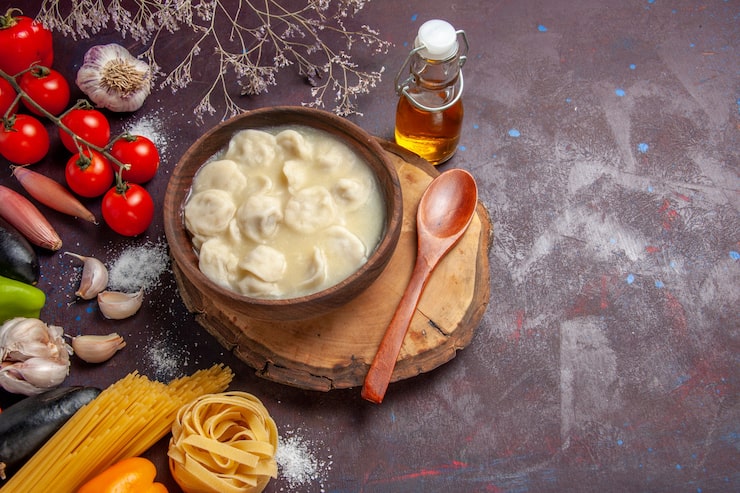 Ночной кефир с молоком: простой соус для пельменей и хинкали