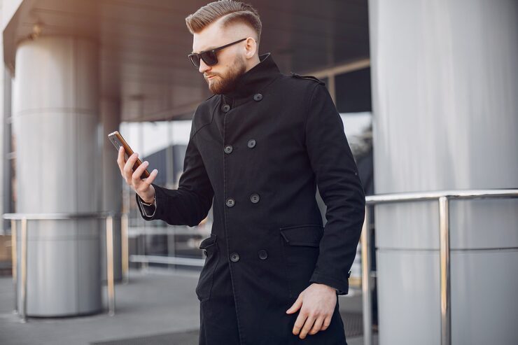 Corneliani: мужская верхняя одежда в стиле премиум