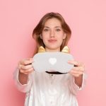 Косынка в стиле Кендалл Дженнер: актуальный аксессуар сезона