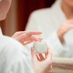 Как жить с псориазом: выбор косметики и методы лечения