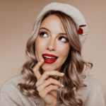 Три идеи для новогоднего макияжа, который займет всего 5 минут