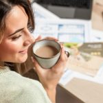 Почему после кофе хочется в туалет: стоит ли беспокоиться?