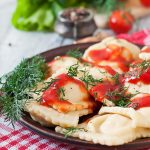 Простой ужин: готовим вареники с картошкой за несколько минут