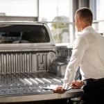 Как вернуть автомобилю заводской звук: советы по подбору деталей
