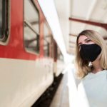 Как врачи боролись за жизнь женщины после трагического инцидента с поездом