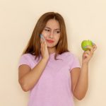 Как отбелить зубы: простые советы для тех, кто хочет улыбку ярче