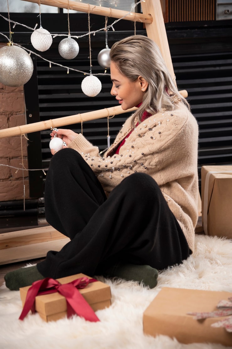 Weekend Max Mara выпустила коллекцию к праздникам